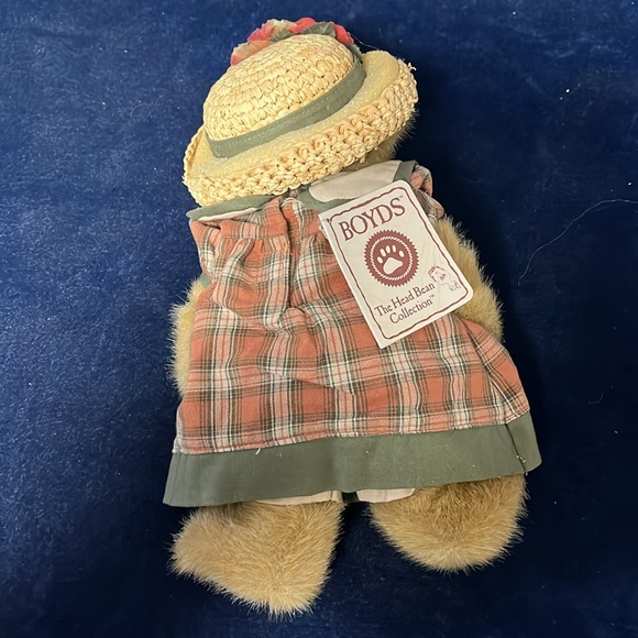 Auntie Autumn Boyds Bears Doll - Picture 5 of 7